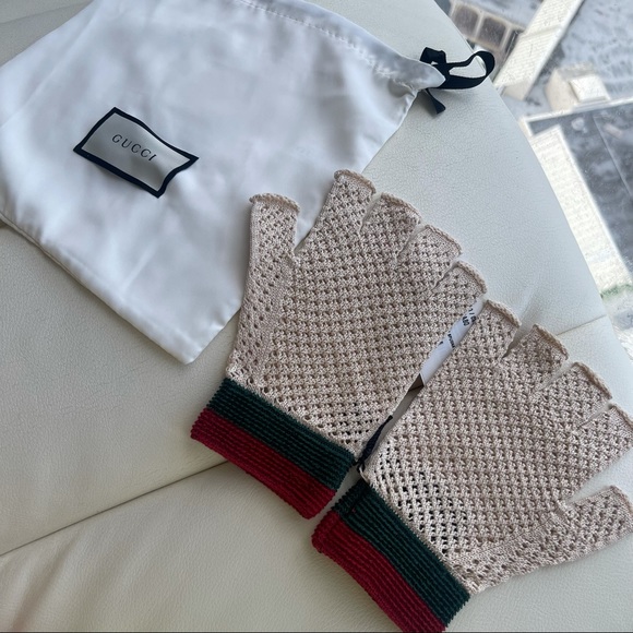 NEW GUCCI GLOVES CROCHET Fingerless Web Red Green - Picture 3 of 8